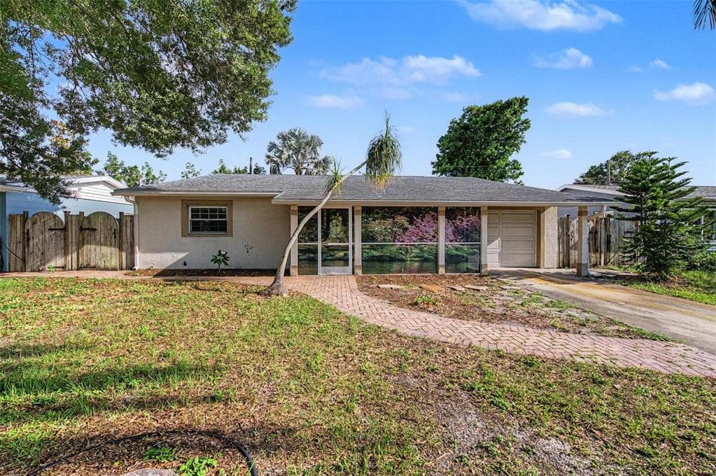 5580 58TH AVENUE N ST PETERSBURG, FL 33709