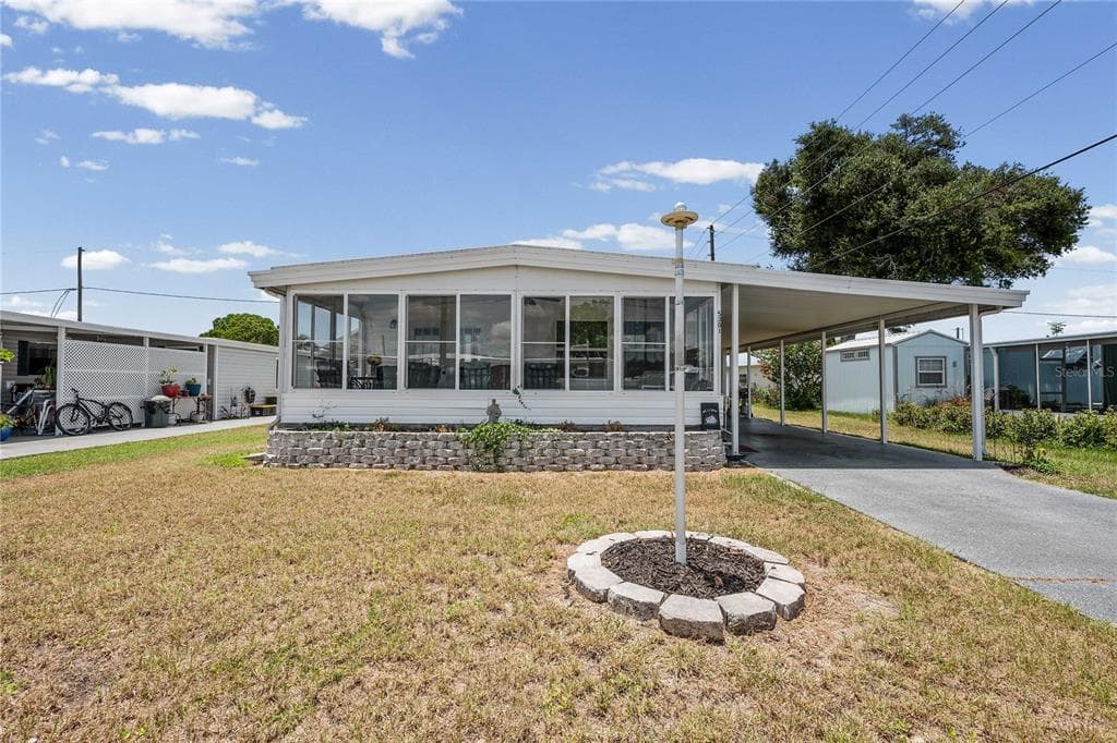 5301 FLINT STREET ZEPHYRHILLS, FL 33542
