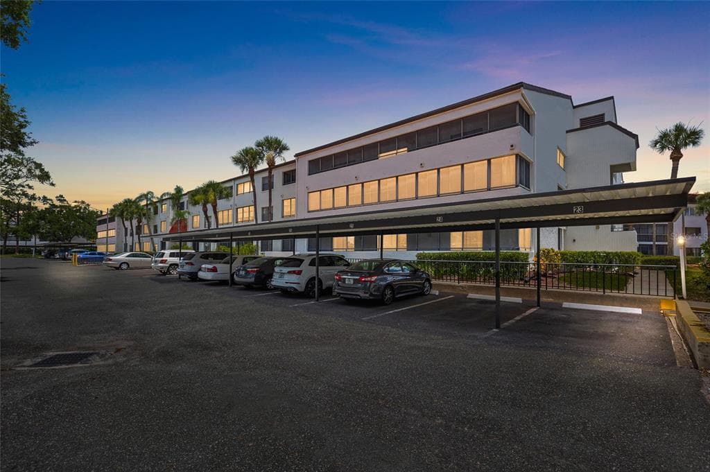 2587 COUNTRYSIDE BOULEVARD UNIT 6110