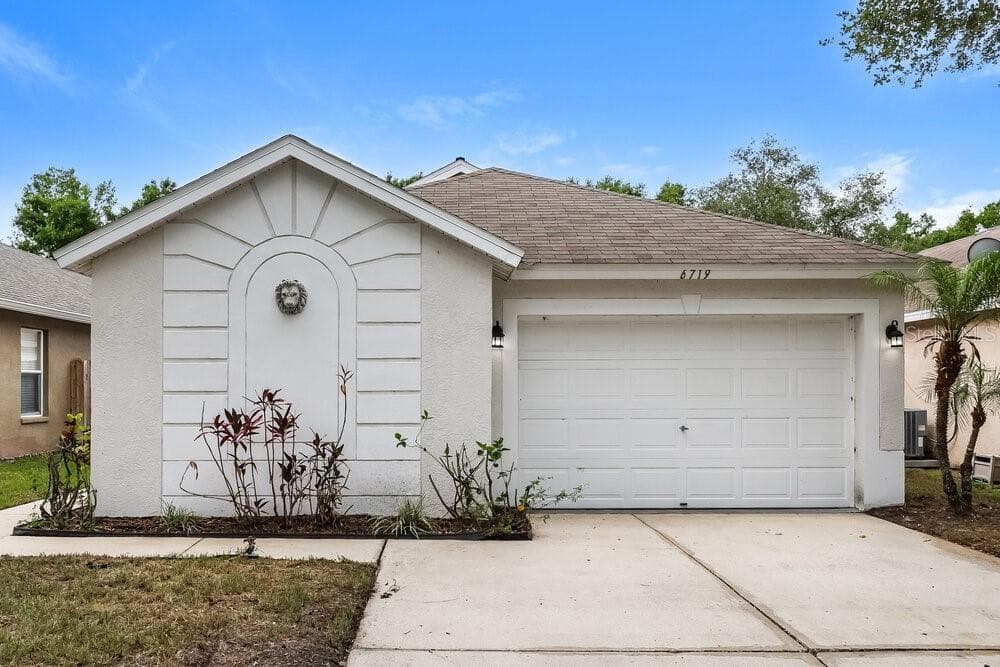 6719 SUMMER COVE DRIVE RIVERVIEW, FL 33578