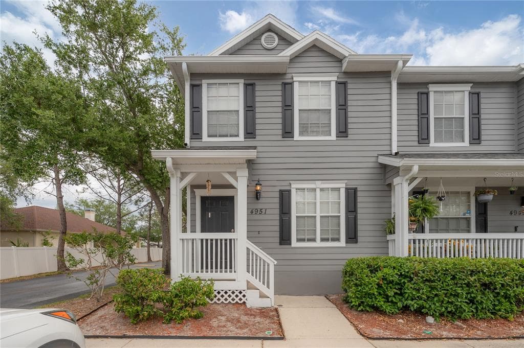 4951 ELIZABETH COURT TAMPA, FL 33616