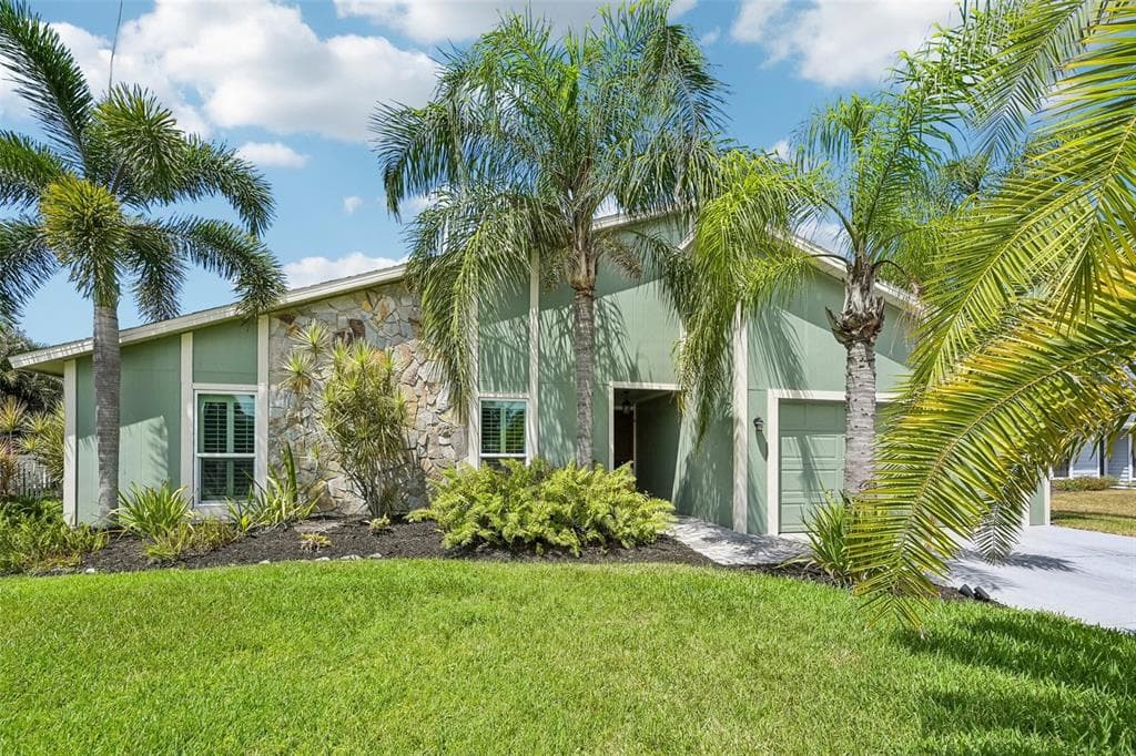 4712 GLENBROOKE DRIVE
