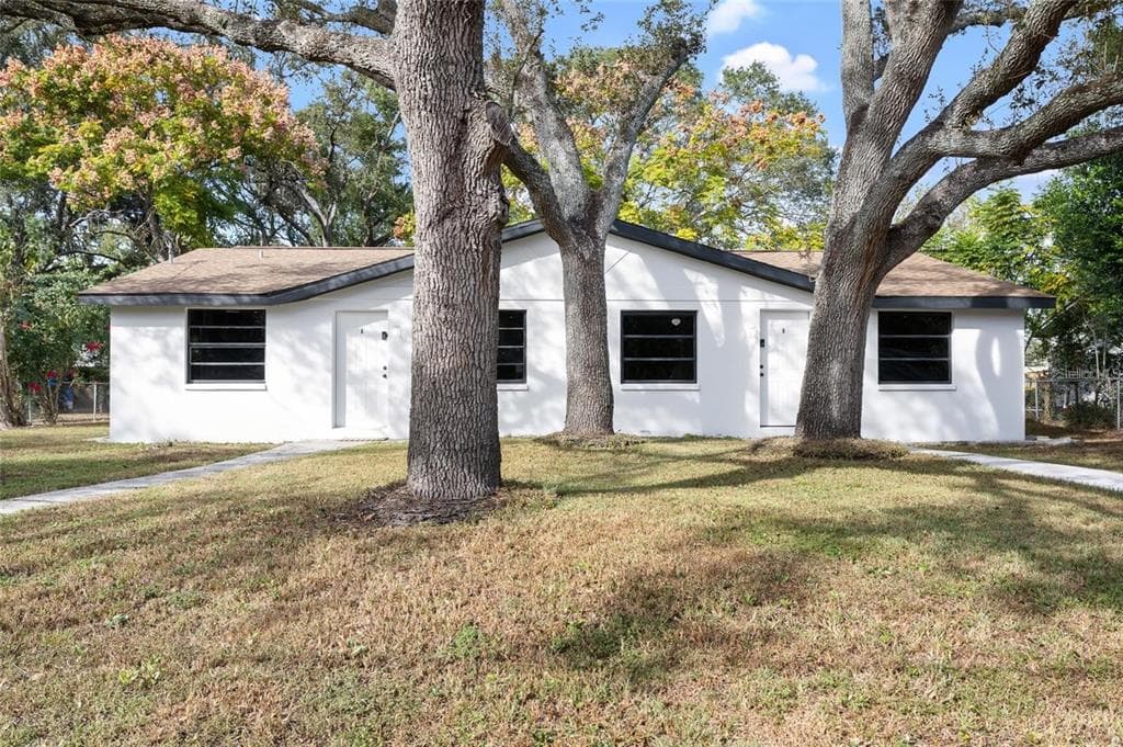 1220 E 142ND AVENUE UNIT A TAMPA, FL 33613