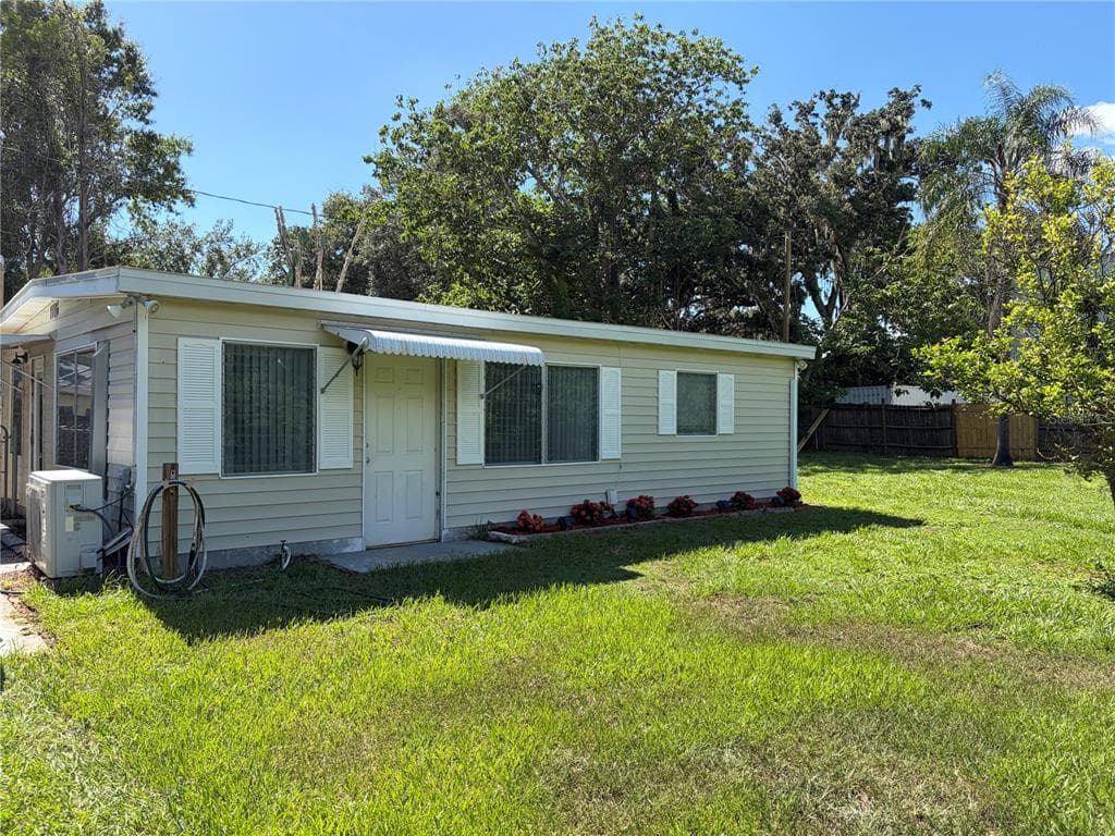 504 5TH STREET VALRICO, FL 33594