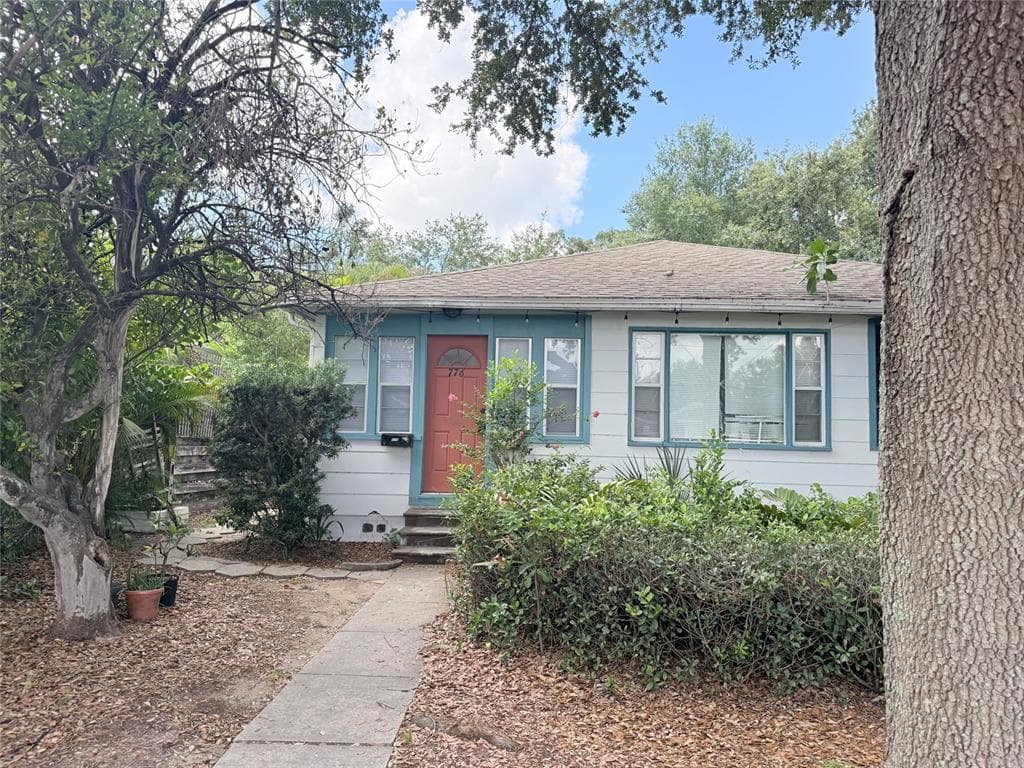 776 27TH AVENUE N ST PETERSBURG, FL 33704