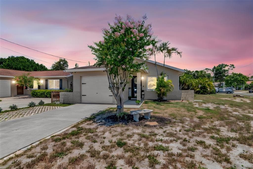 7001 70TH AVENUE N PINELLAS PARK, FL 33781