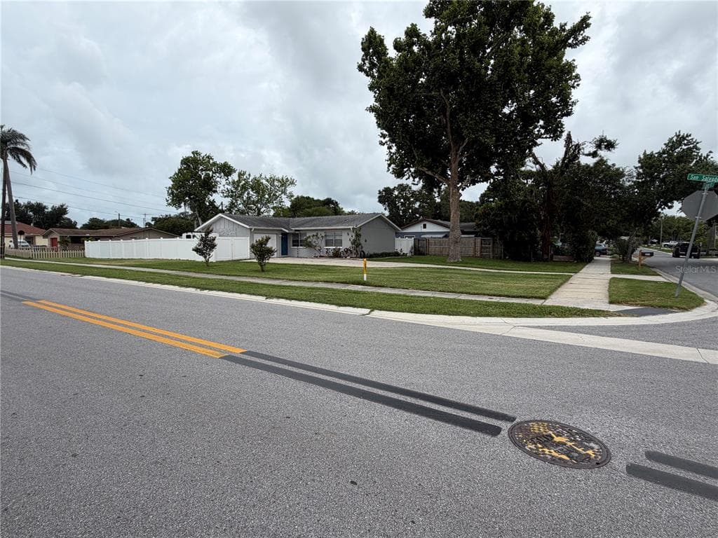 820 SAN SALVADOR DRIVE DUNEDIN, FL 34698