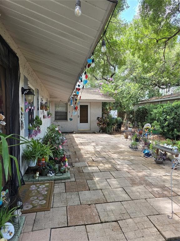 3074 PINE TREE AVENUE UNIT B LARGO, FL 33771