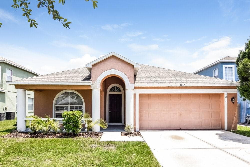 8217 WATER TOWER DRIVE TAMPA, FL 33619