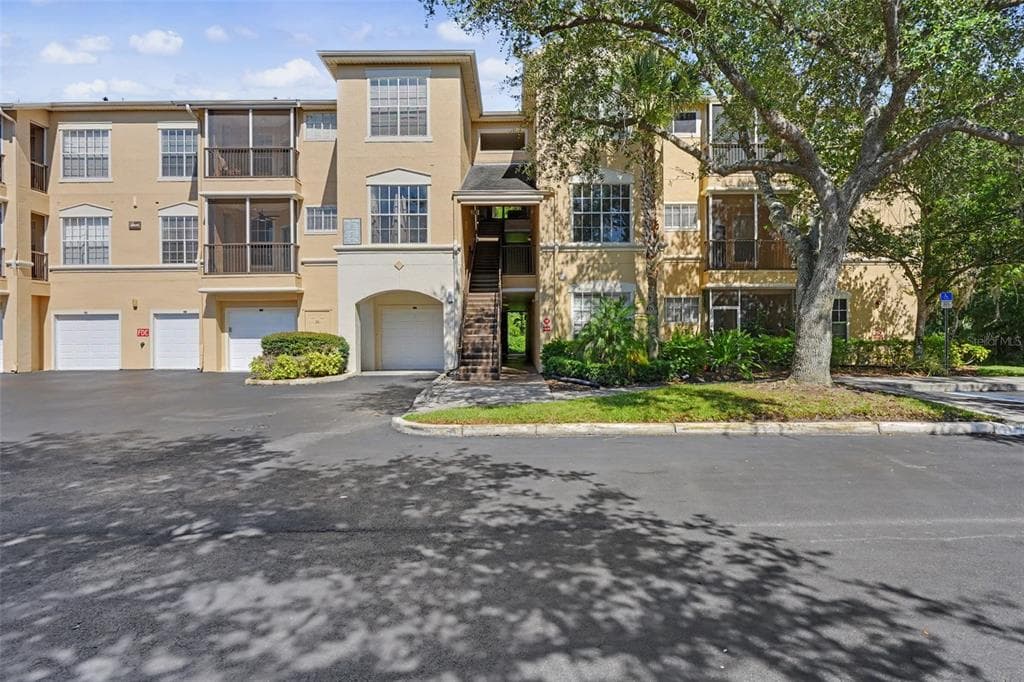 5125 PALM SPRINGS BOULEVARD UNIT 4203 TAMPA, FL 33647