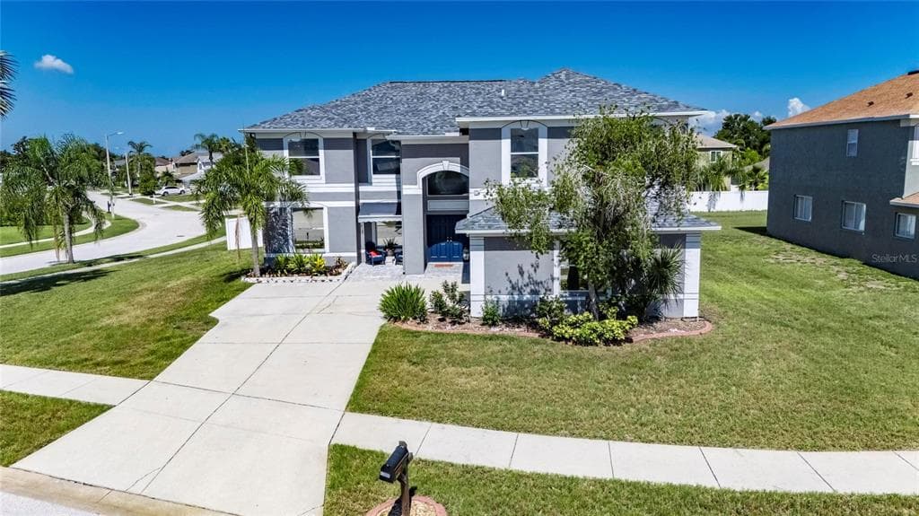 13007 OAKMONT WOOD COURT RIVERVIEW, FL 33579