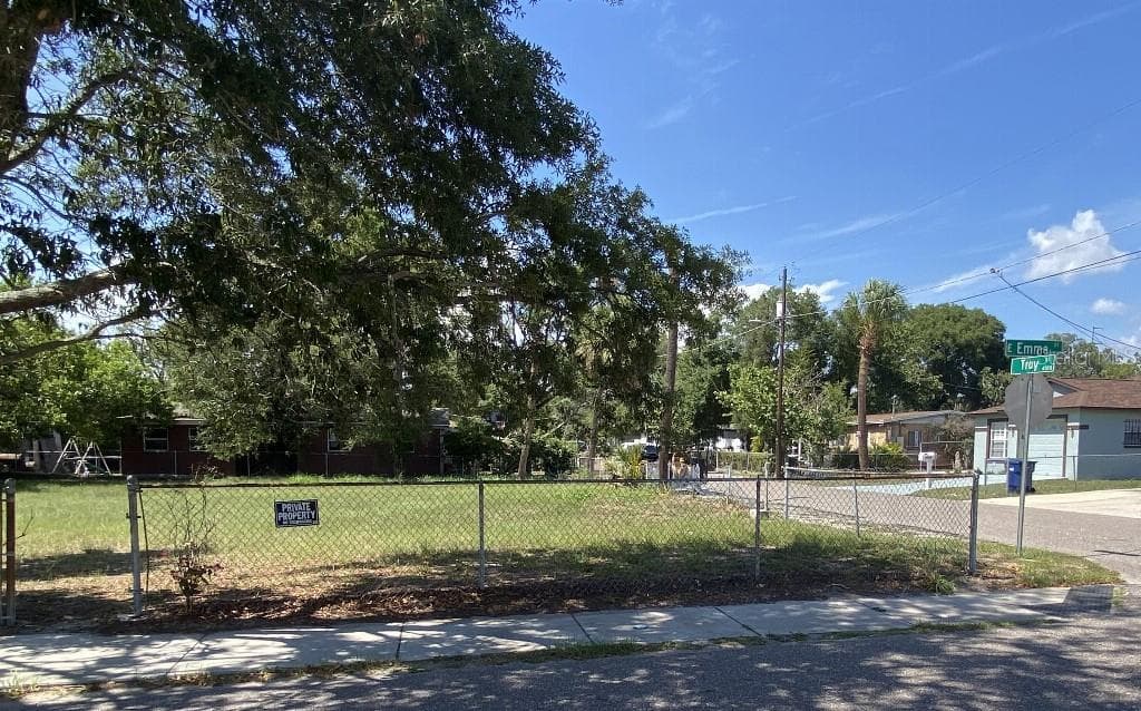 4504 N TROY STREET TAMPA, FL 33610
