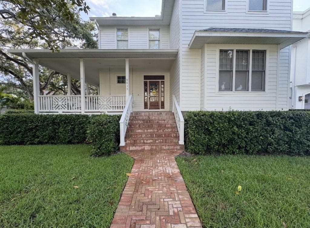 5615 BAYSHORE BOULEVARD TAMPA, FL 33611