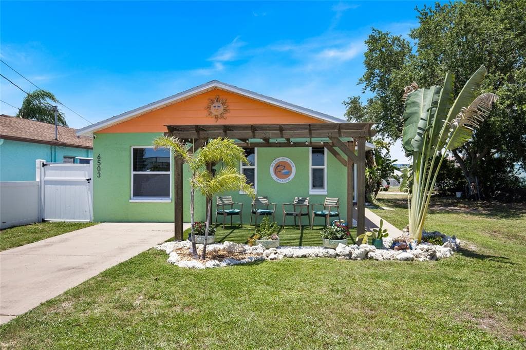 6503 LONNIE LEE LANE