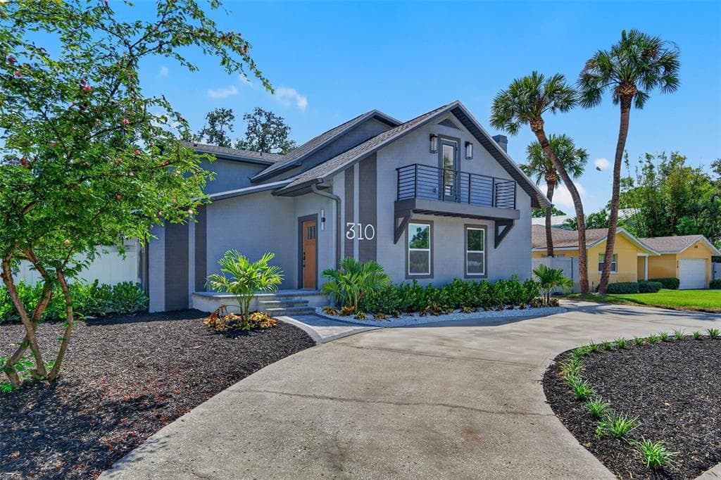 310 PARK STREET N ST PETERSBURG, FL 33710