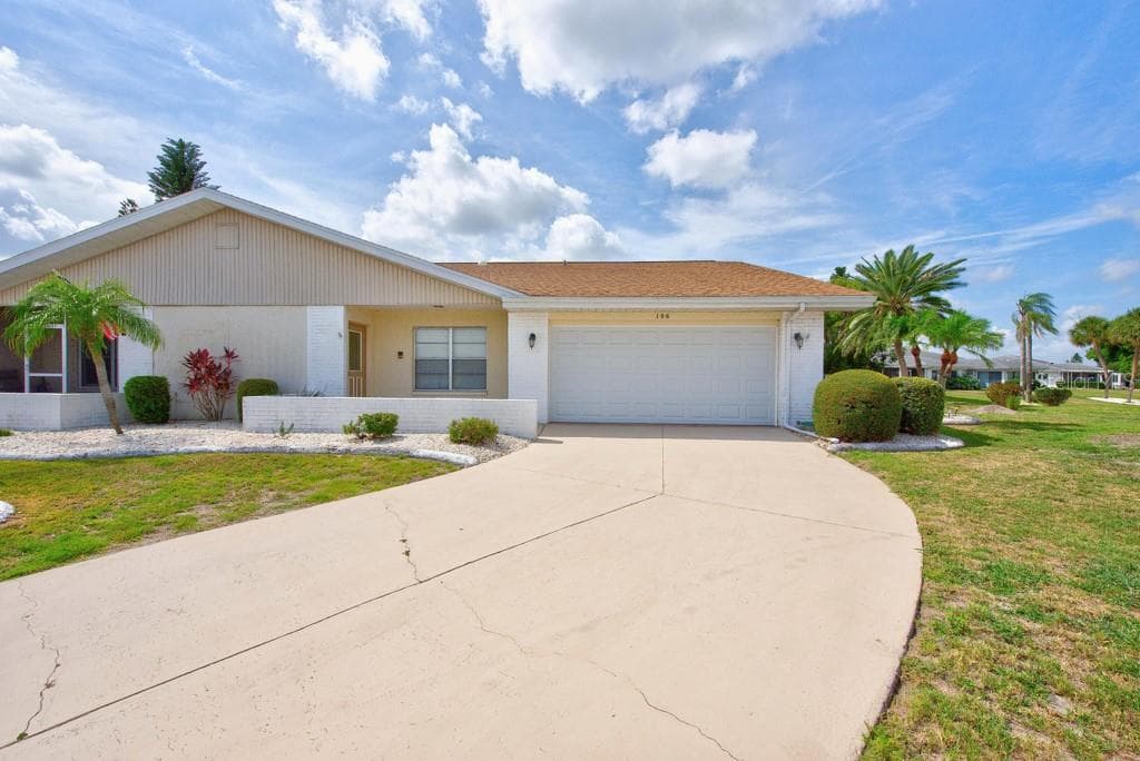 106 SILVERBELL COURT SUN CITY CENTER, FL 33573