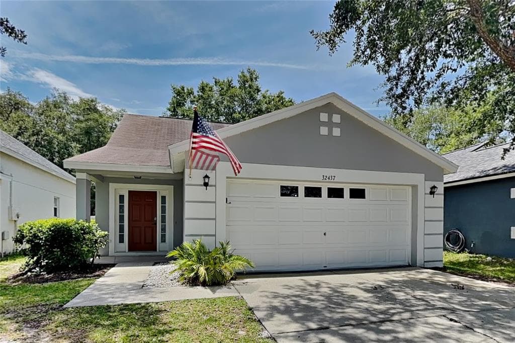 32437 FISH HOOK LOOP WESLEY CHAPEL, FL 33545