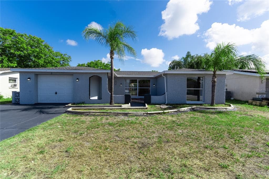 7015 POTOMAC DRIVE PORT RICHEY, FL 34668