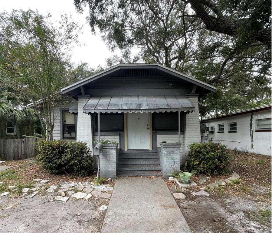 727 20TH AVENUE S ST PETERSBURG, FL 33705
