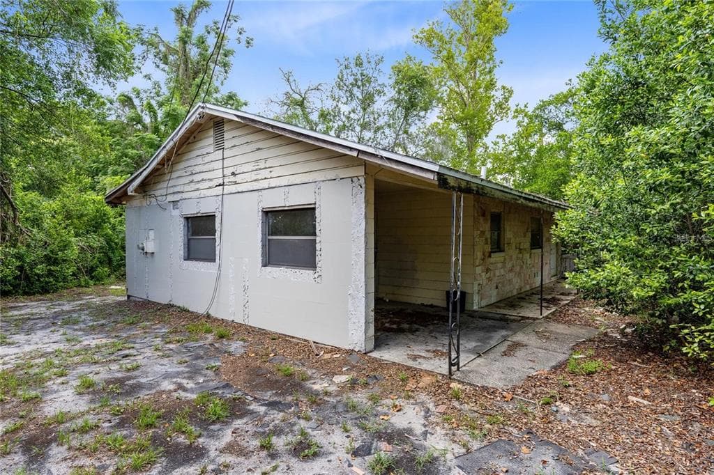 3711 N RONALD REAGAN BOULEVARD LONGWOOD, FL 32750
