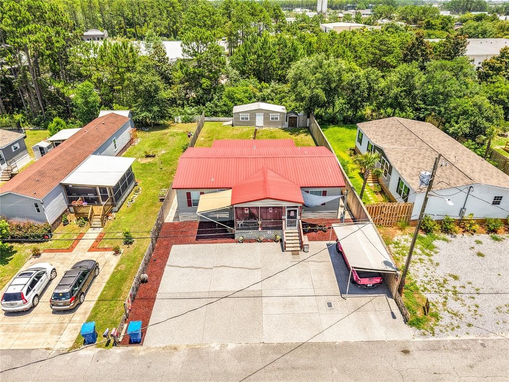 128 N VESTAVIA STREET PANAMA CITY BEACH, FL 32413