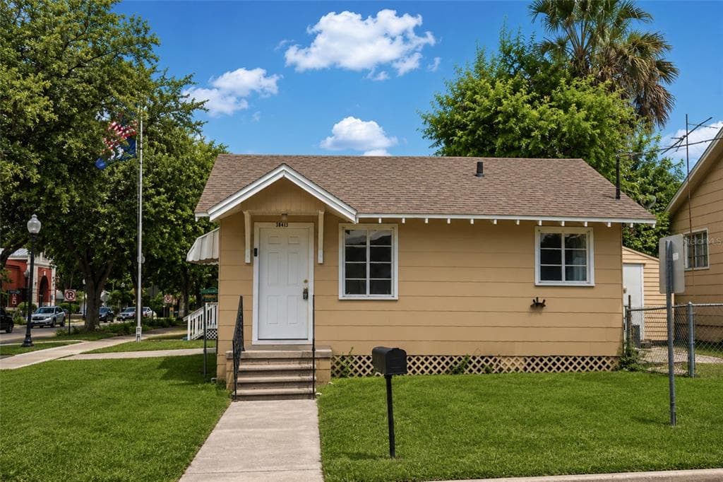 38443 6TH AVENUE ZEPHYRHILLS, FL 33542
