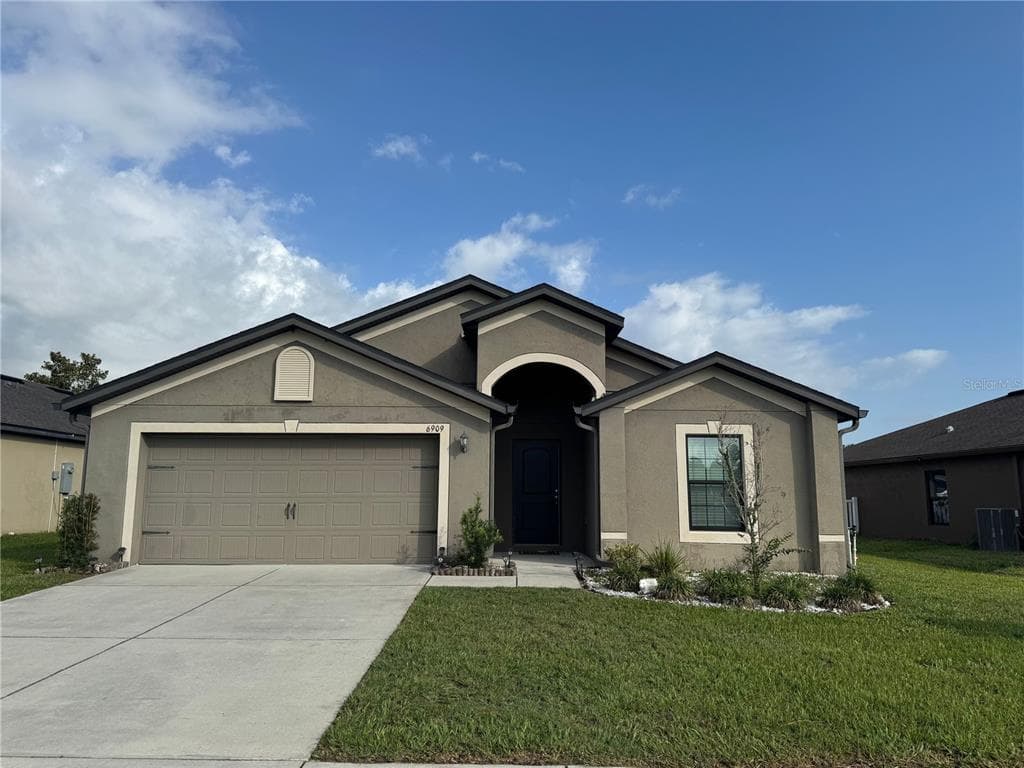 6909 CRESTED ORCHID DRIVE BROOKSVILLE, FL 34602