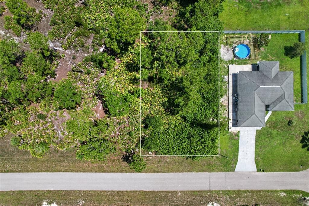 1141 COVE STREET E LEHIGH ACRES, FL 33974