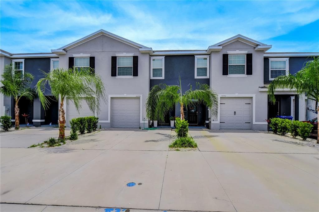 34240 REDWOOD DAWN LANE WESLEY CHAPEL, FL 33543