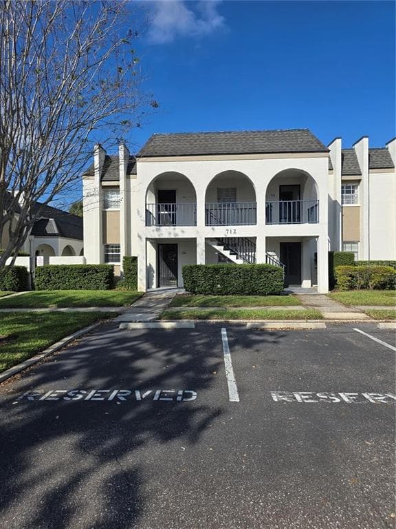 712 OAKGROVE DRIVE UNIT 230 BRANDON, FL 33510
