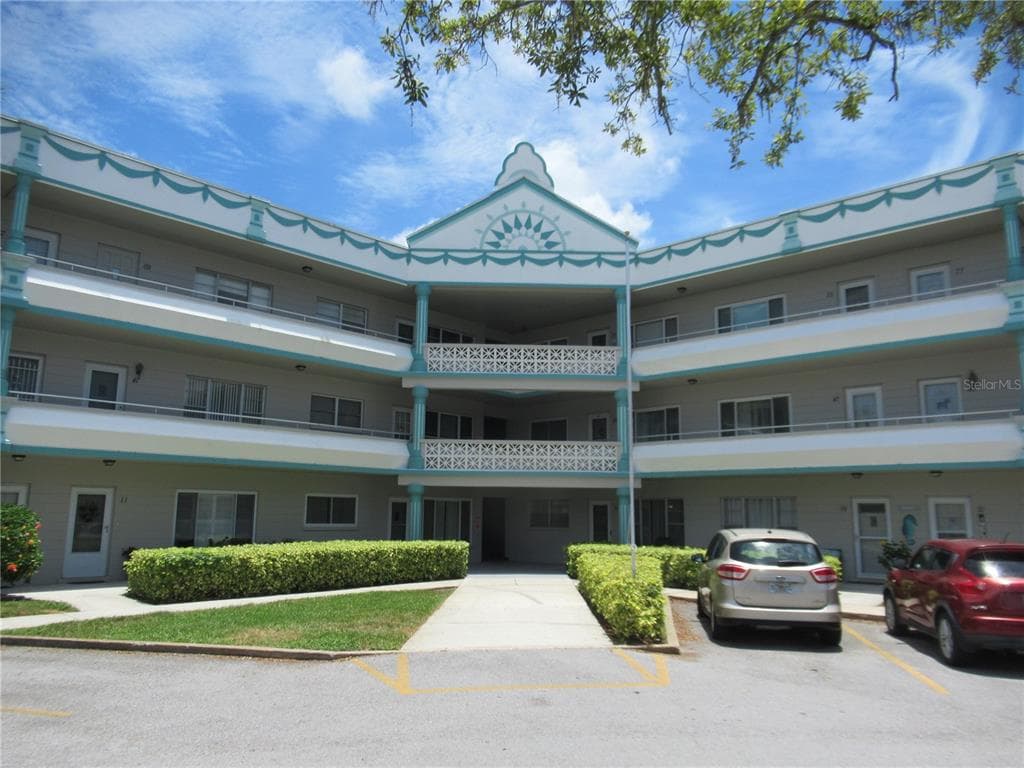 2371 ISRAELI DRIVE UNIT 67 CLEARWATER, FL 33763
