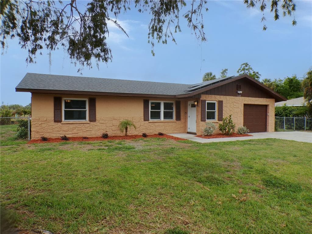 1622 17TH STREET E BRADENTON, FL 34208