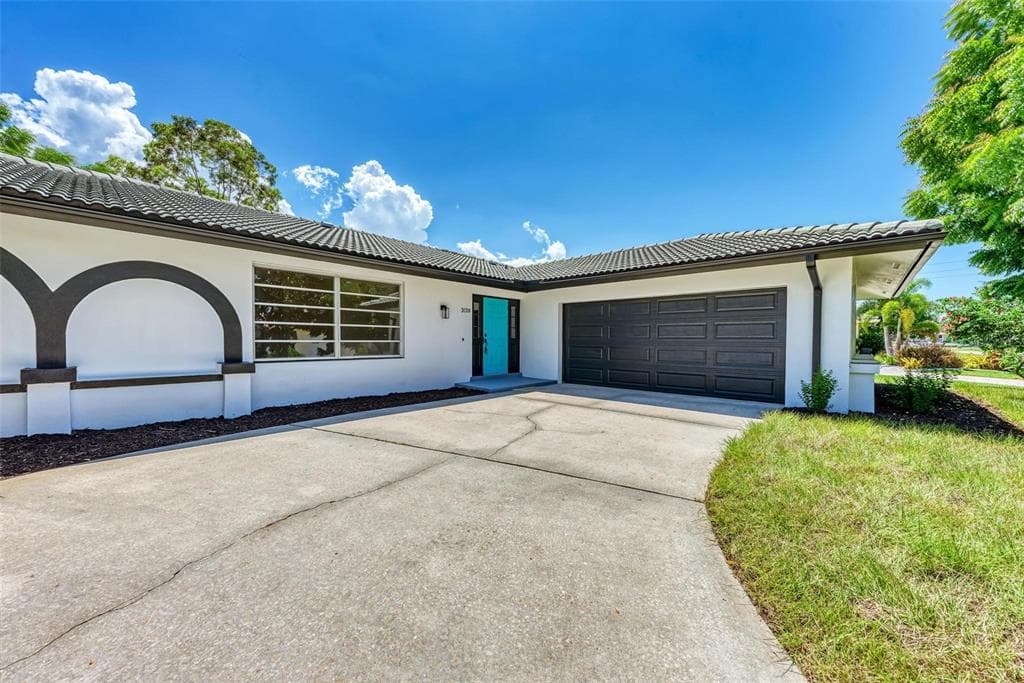 3120 GUADALUPE DRIVE PUNTA GORDA, FL 33950