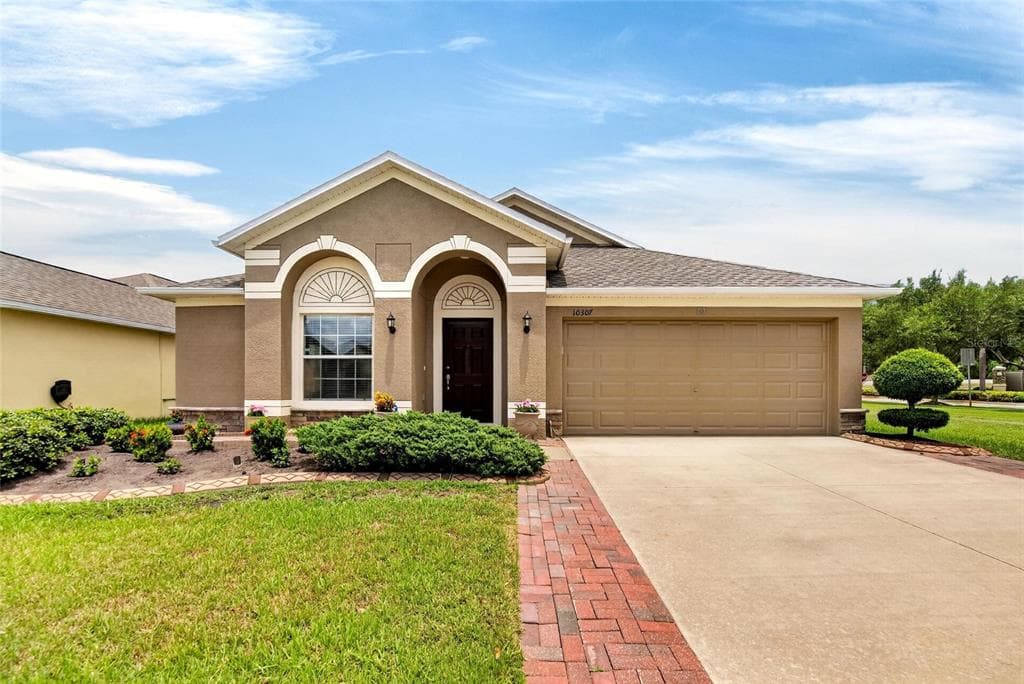 10307 SUMMER AZURE DRIVE
