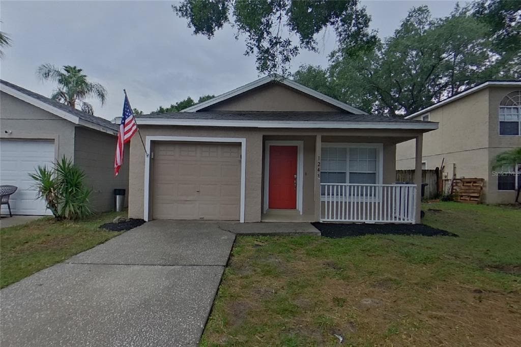 1248 E CLEVELAND AVENUE APOPKA, FL 32703