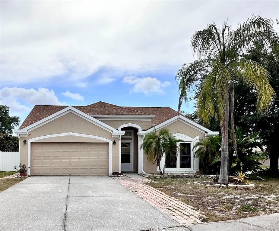 1650 NAVIGATOR LANE TARPON SPRINGS, FL 34689