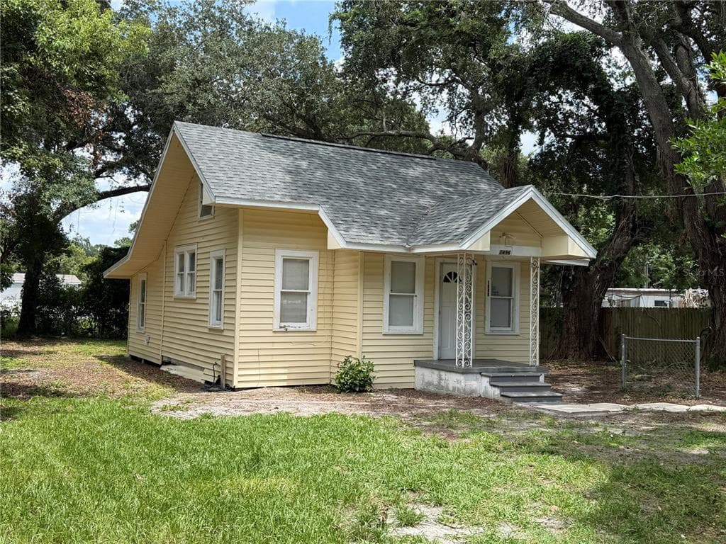 1496 33RD STREET NW WINTER HAVEN, FL 33881