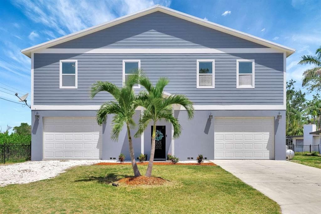 217 22ND STREET COURT NE BRADENTON, FL 34208