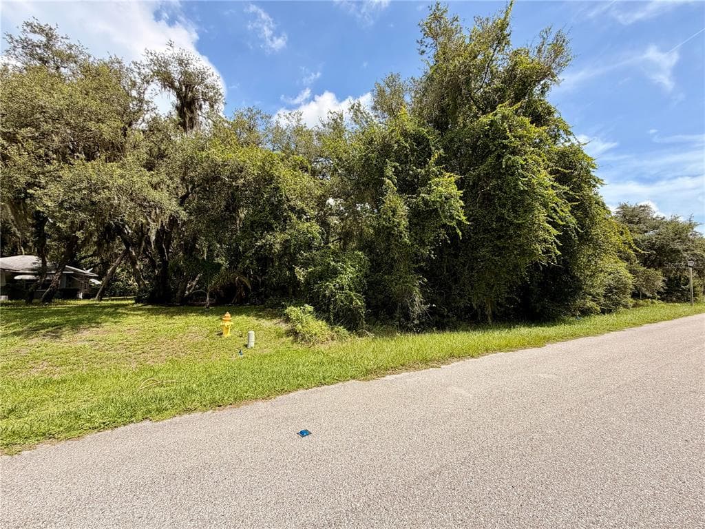 5717 SUN VALLEY DRIVE SEBRING, FL 33876