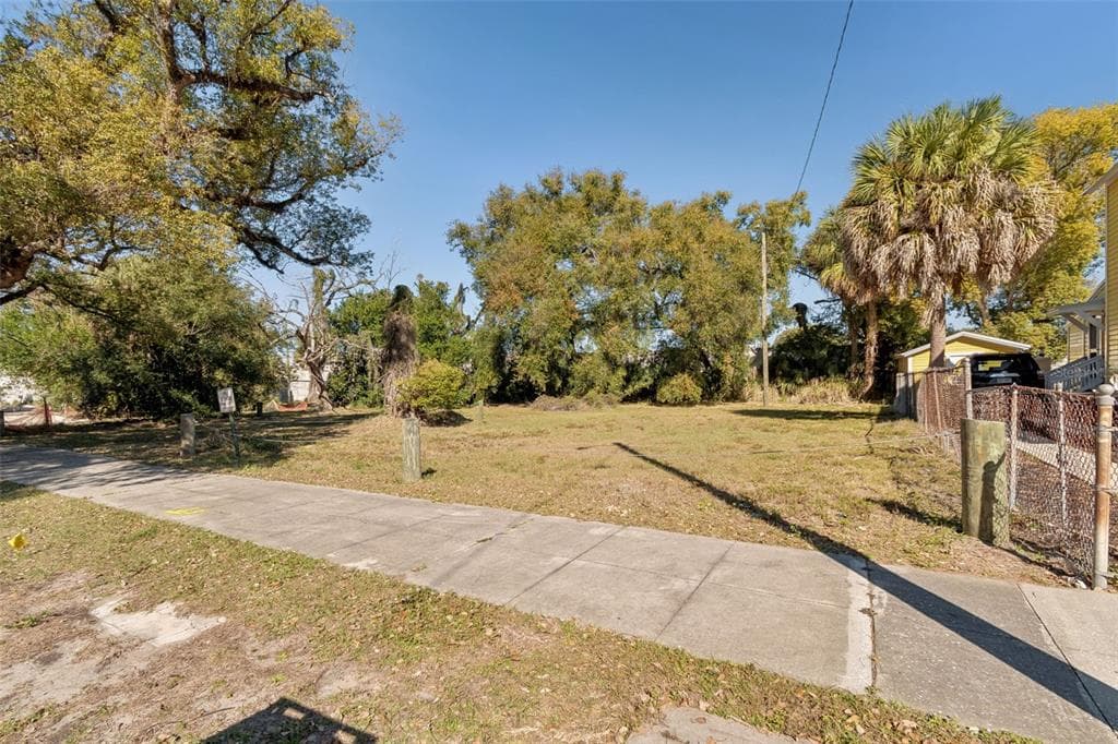 1012 E 12TH AVENUE UNIT 2 TAMPA, FL 33605