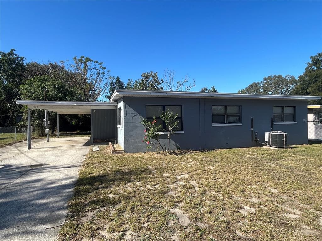 109 BEACH DRIVE WINTER HAVEN, FL 33881
