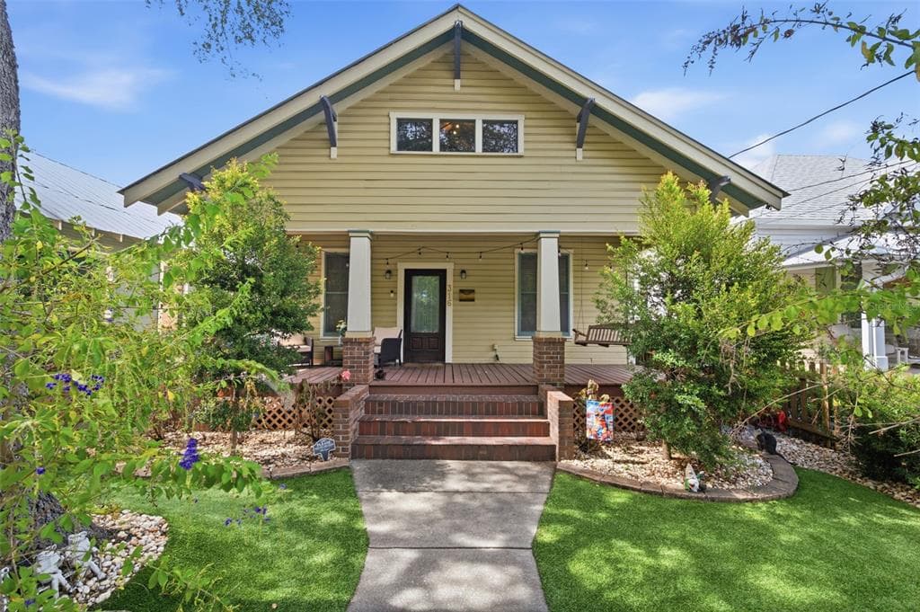 316 E FRANCES AVENUE