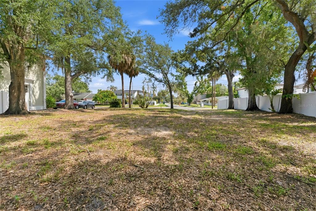 5010 W AZEELE STREET