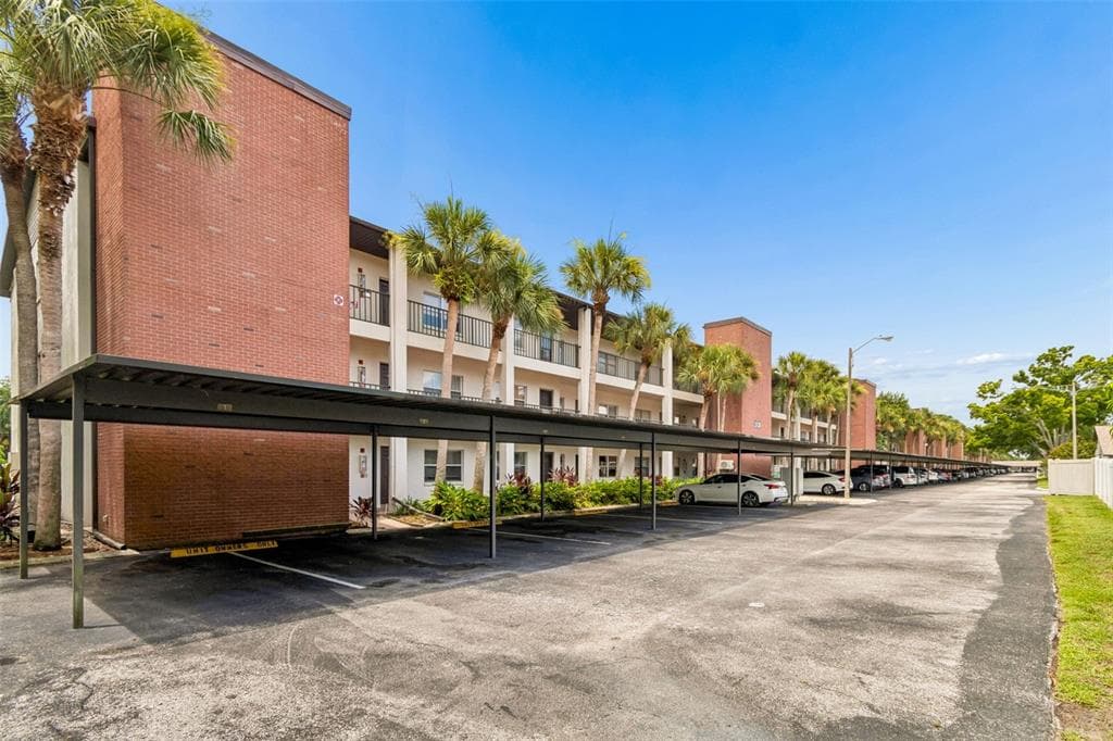 2438 ENTERPRISE ROAD UNIT 25 CLEARWATER, FL 33763