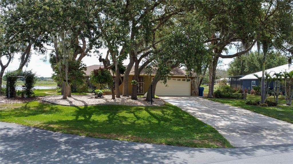 268 EASTPOINT COURT SPRING HILL, FL 34606