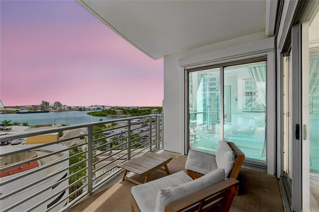 449 S 12TH STREET UNIT 802 TAMPA, FL 33602