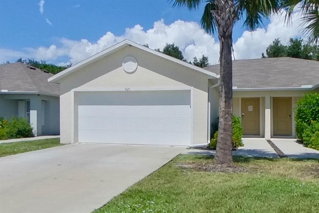 9123 AEGEAN CIRCLE LEHIGH ACRES, FL 33936