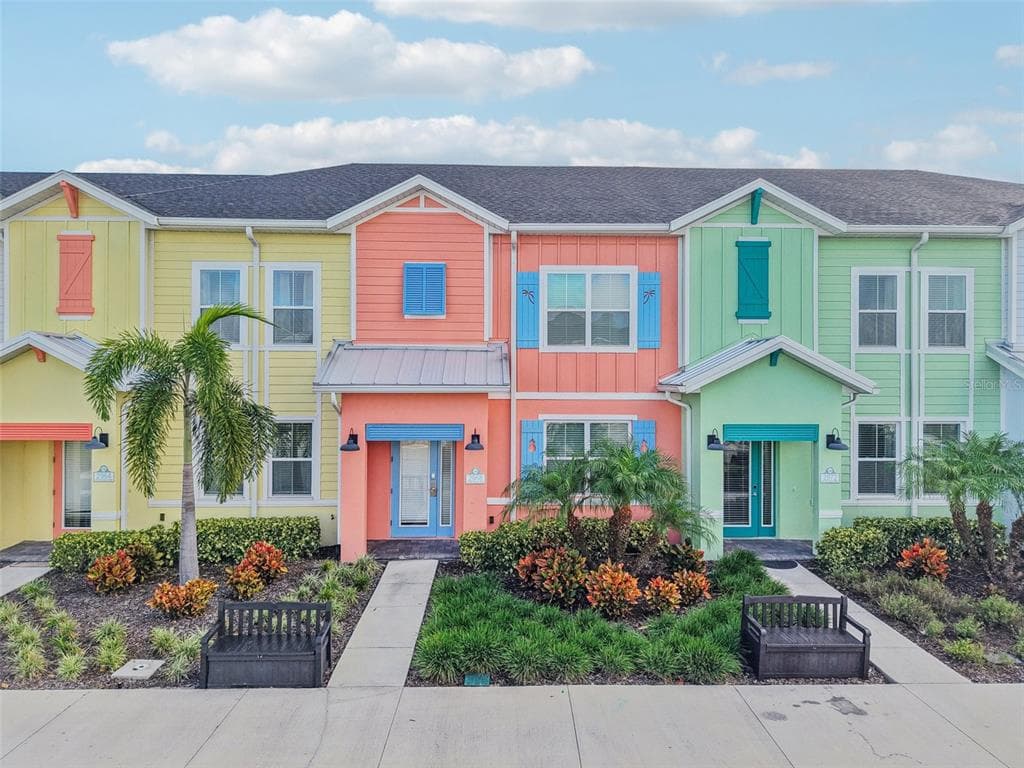 2968 ON THE ROCKS POINT KISSIMMEE, FL 34747