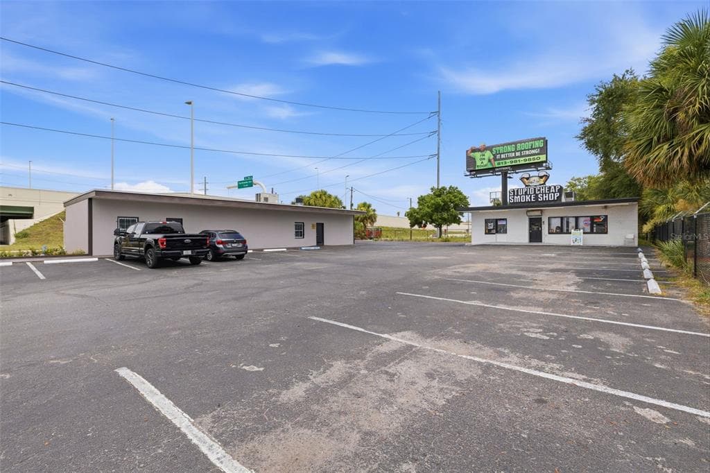 507 E DR MARTIN LUTHER KING JR BOULEVARD TAMPA, FL 33603