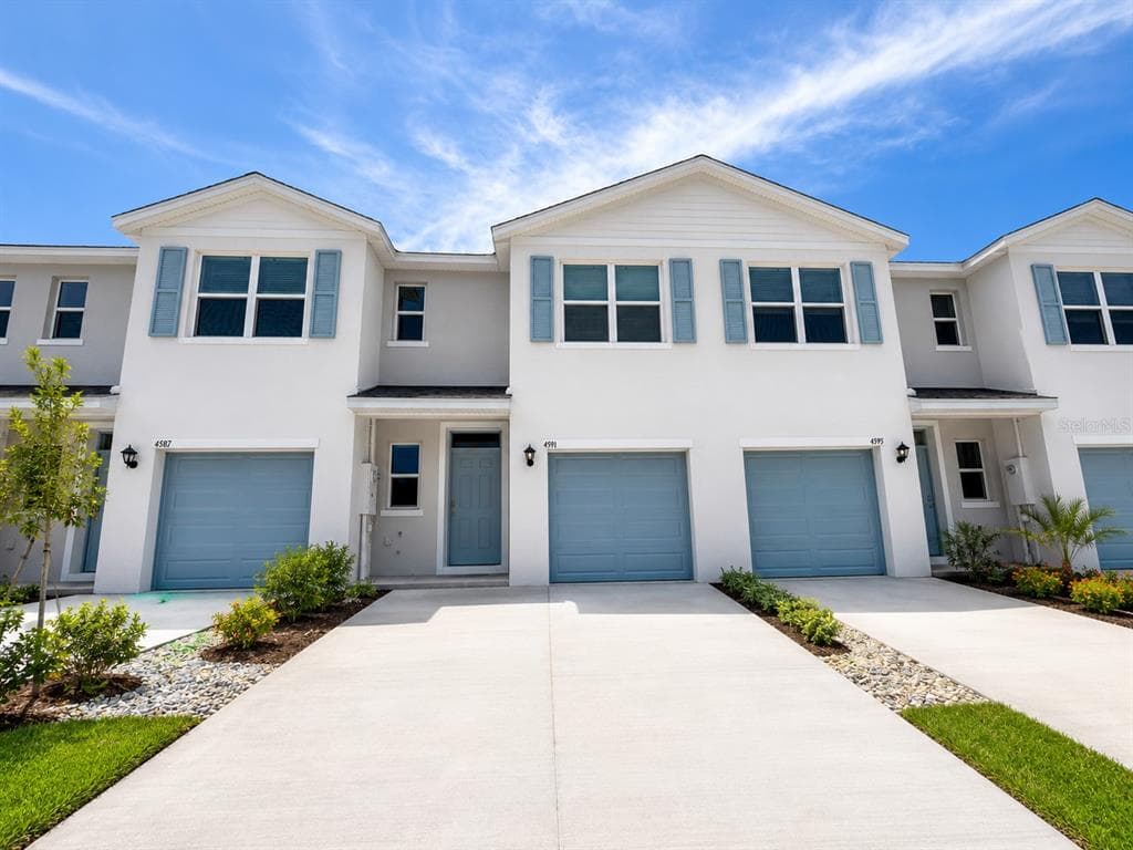 4591 STARGAZER COURT